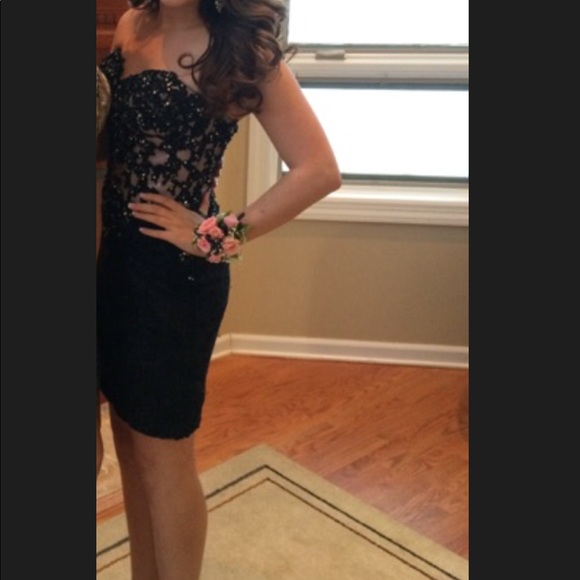 Tony Bowls Original. Size 4, worn once - Picture 5 of 5